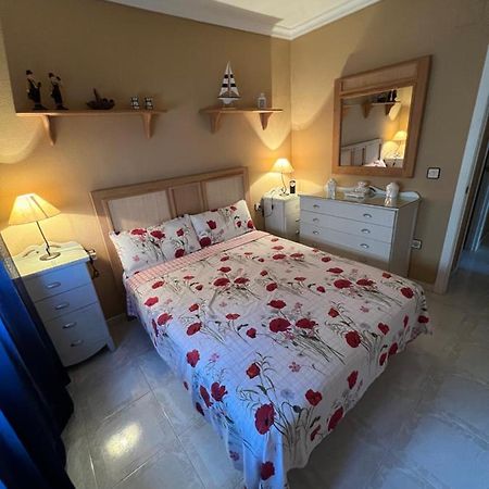 Chalet En La Barrosa, Piscina+Bbq+Grifo De Cerveza チクラナ・デ・ラ・フロンテーラ エクステリア 写真