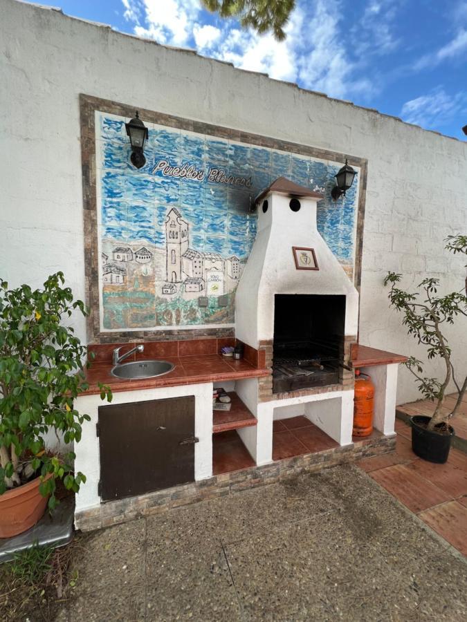 Chalet En La Barrosa, Piscina+Bbq+Grifo De Cerveza チクラナ・デ・ラ・フロンテーラ エクステリア 写真